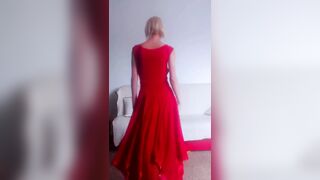 the perfect seductive erotic dance from a sexy blonde