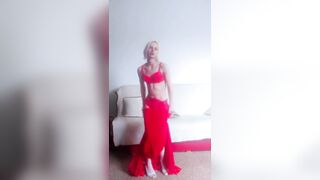 the perfect seductive erotic dance from a sexy blonde