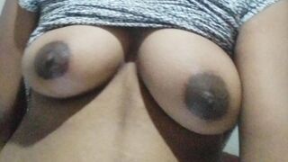 Indian Mallu Aunty Showing Her Boobs and Play Alone 09