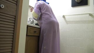 سكس في مستشفى من الطين مع الممرضة Arab Wife Fast Creampie In Bathroom