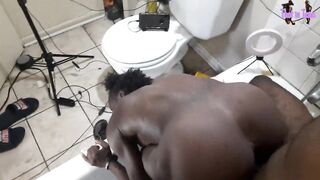 Thot in Texas - Petite Tiny African American Bubble Booty Fucked in BathTub