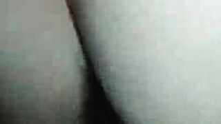 Reena hairy pussy fucked in her Ghaziabad home