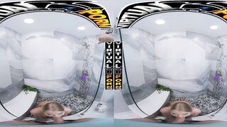 VIRTUAL PORN - Harley King's Wet, Wild, and Free! #VR