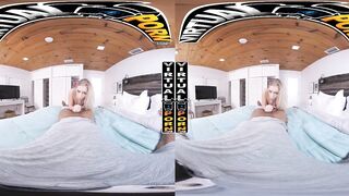 VIRTUALPORN - Blonde PAWG' Elana Bunzz's Big Tits Bouncing Around As She Rides Your Cock #POV #VR