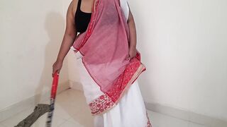 (Tamil Maid Ki Jabardast Chudai malik ke beta) Indian Maid Fucked by the owner's son while sweeping house - Part 2
