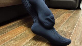 Schoolgirl Show Feet in Knee Socks and Change Dress knee socks Nylon Pantyhose foot fetish part 2