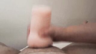 GF masturbating with a toy (cum inside)