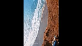 Amateur BJ fucked on a Cliff in front of the Sea Leche caliente Frente al mar. qué rico!