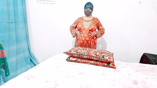 Indian Desi Aunty Mastrubation With Fingering