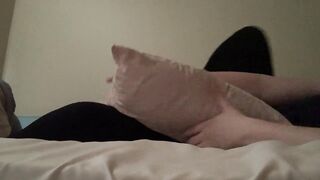 Pillow humping & cumming & moaning