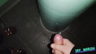 I do a blowjob in the entrance of the house where my ex-husband lives, he is a doll and loves to watch when I suck