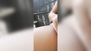 Big Clit Rubbing - Jasmine SweetArabic Nude
