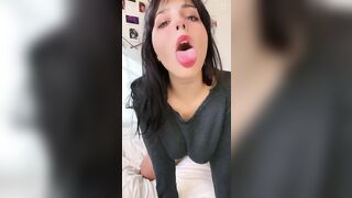 Orgasmo en pijama
