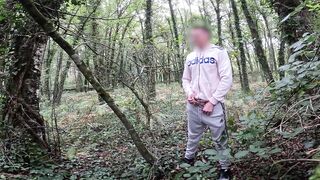 I surprise a stranger girl in the forest when I jerk off and fuck her