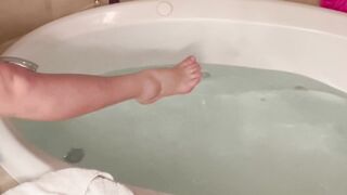 The Lady VYV Treats You to Watch Her Bathe Her Goddess Feet While You Worship Her